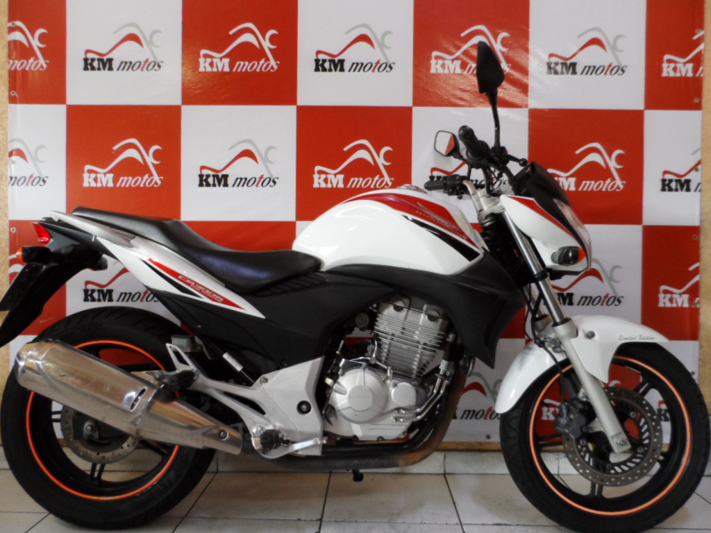 Honda Cb 300r 2012 Branca Km Motos Sua Loja De Motos Semi Novas 4533