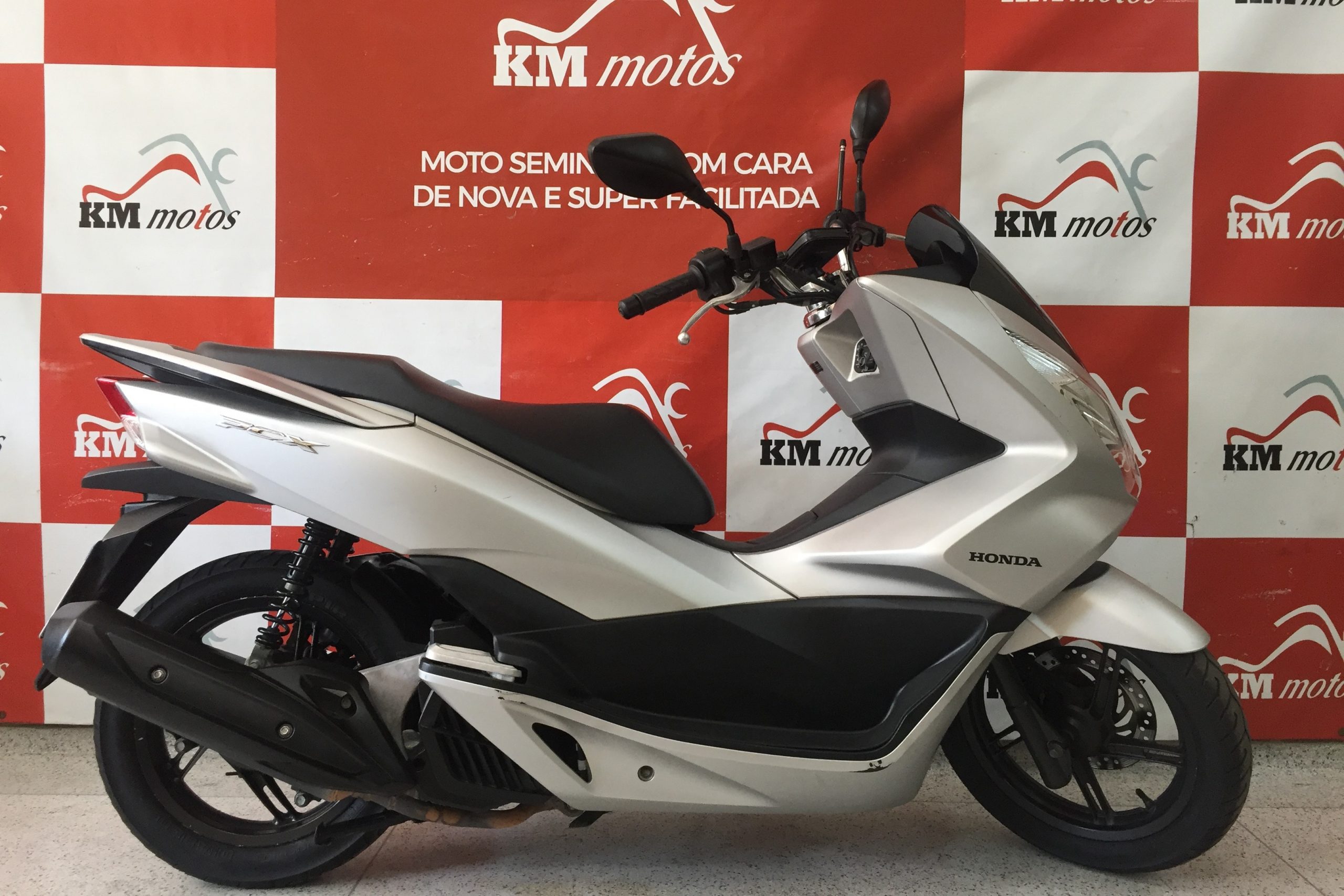 Honda Pcx 150 Prata 2017 Km Motos Sua Loja De Motos Semi Novas 7786