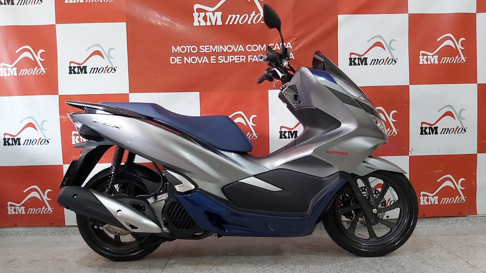 Honda Pcx 150 Sport Abs 2021 Prata Km Motos Sua Loja De Motos Semi Novas 3348