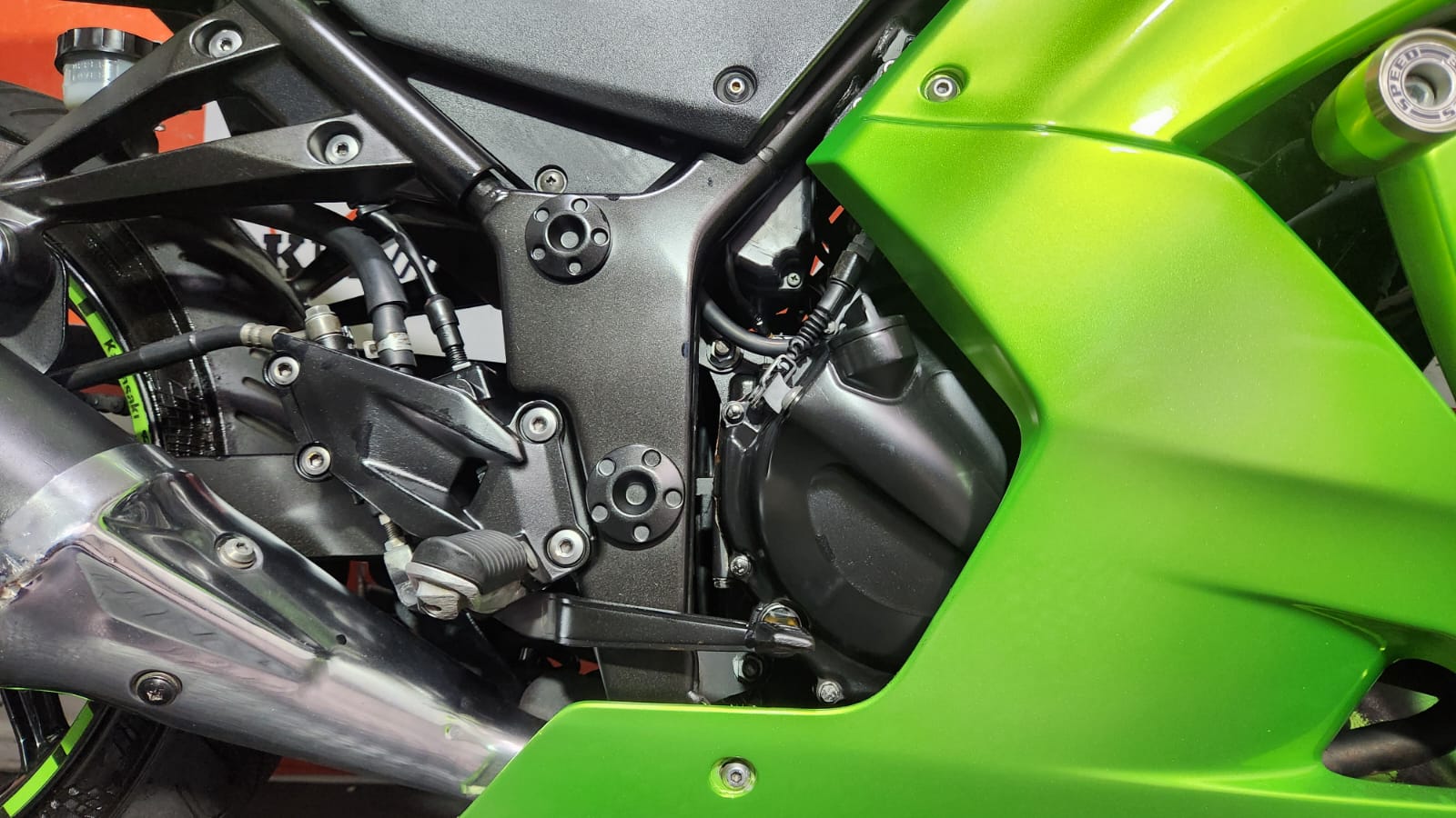 Kawasaki Ninja 250R 2012 Verde KM Motos Sua Loja De Motos Seminovas